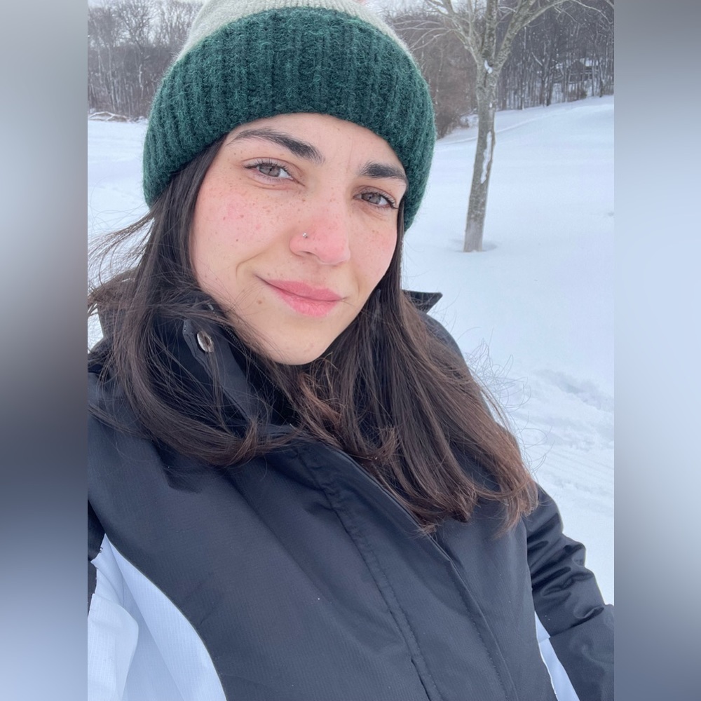 Meet your Posher, Marcela